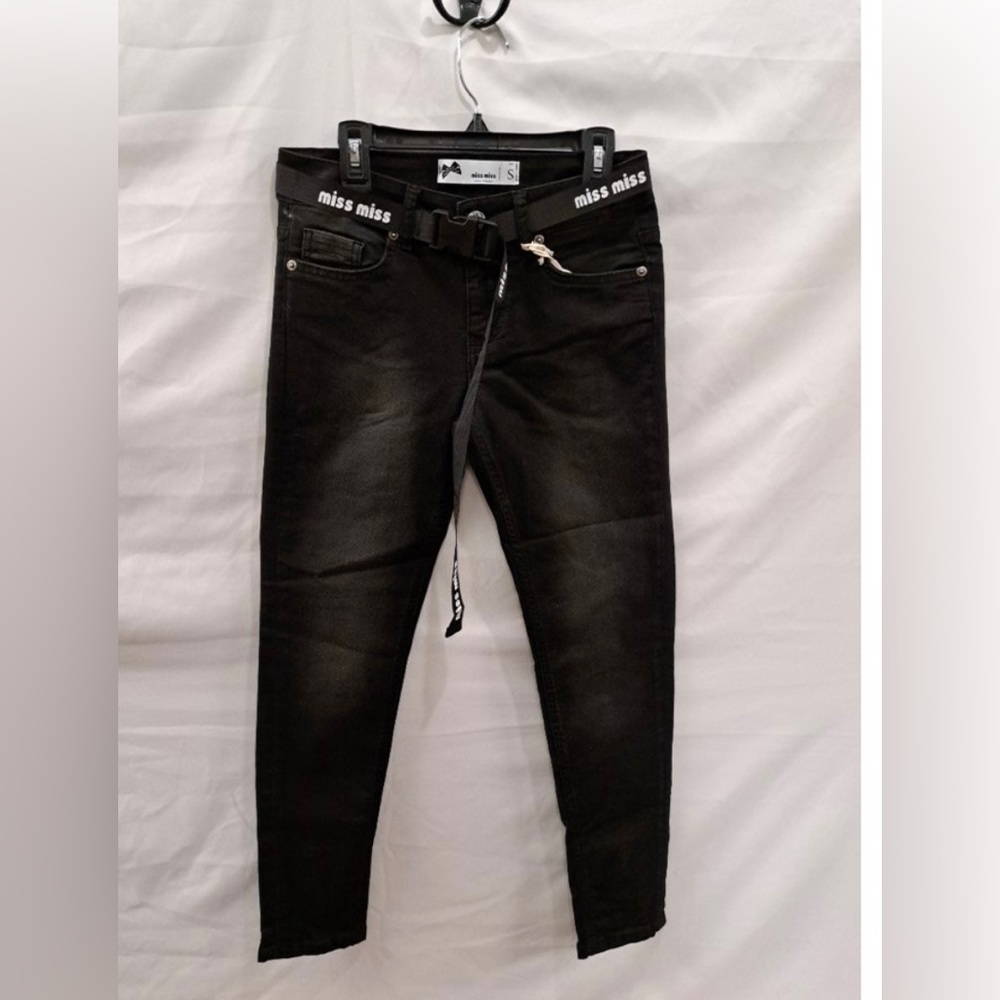 Black denim pants, NWT